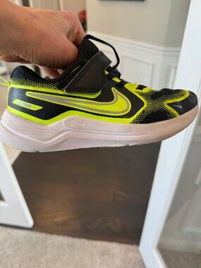 Nike Cosmic Runner - 2Y